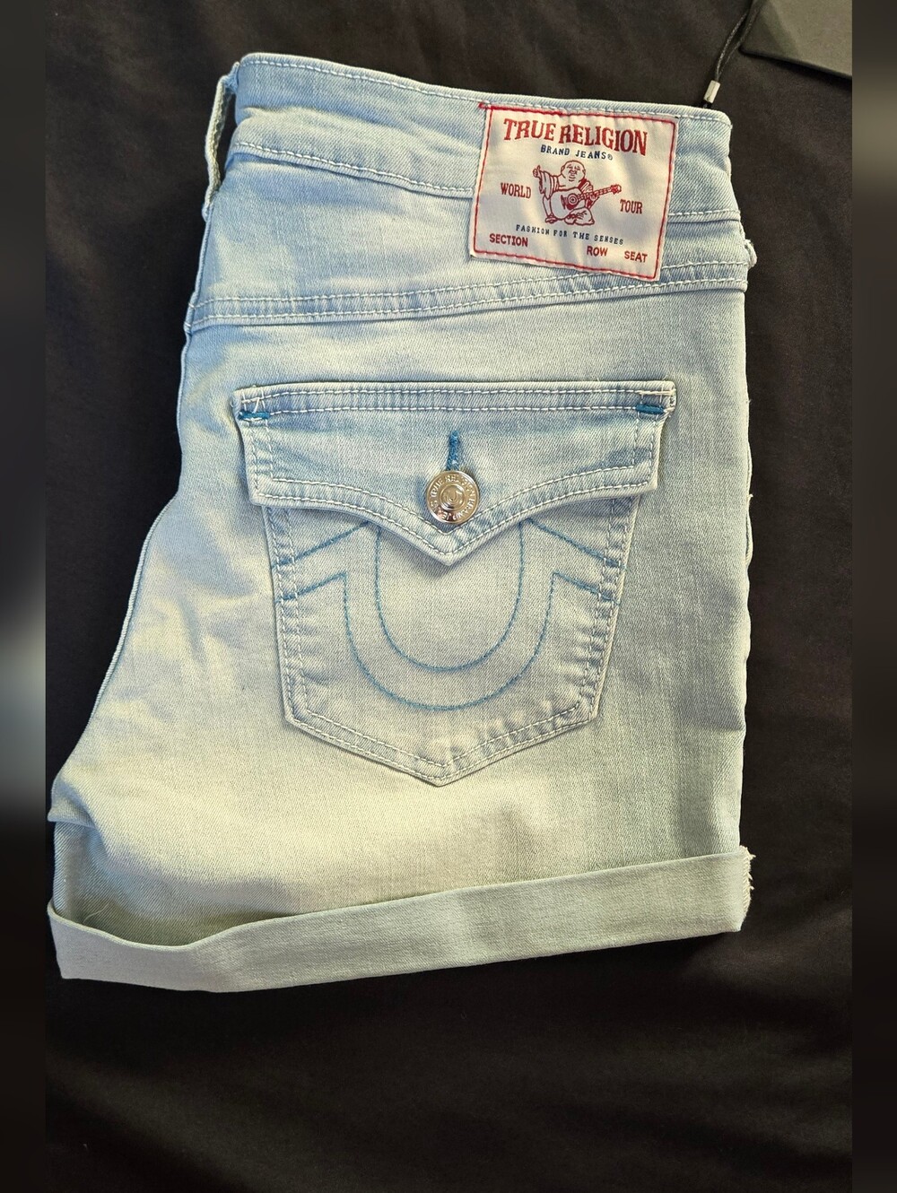 True Religion Mid Rise Denim Shorts Light Wash Size 27 NWT